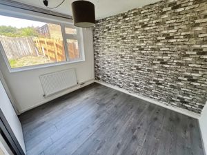 Bedroom- click for photo gallery